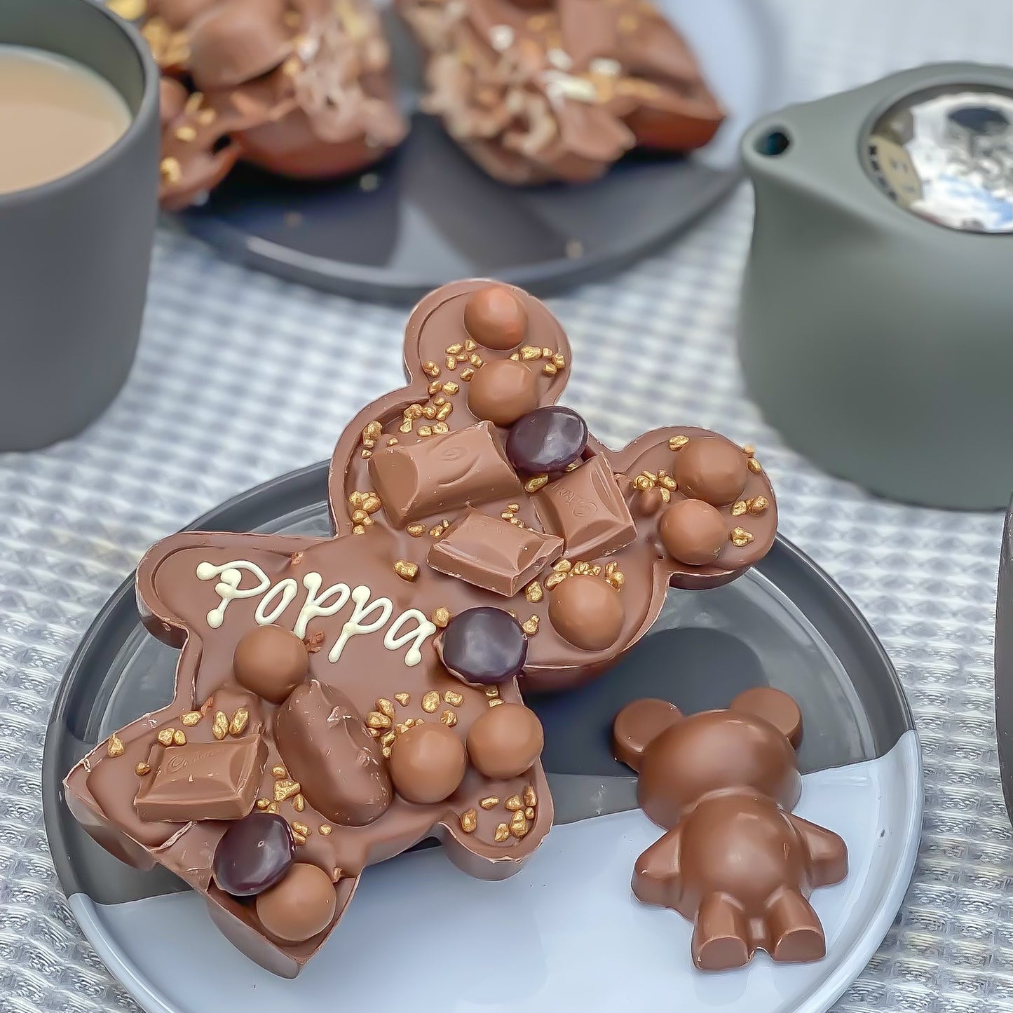 Chocolate Loaded Papa & Baby Bear